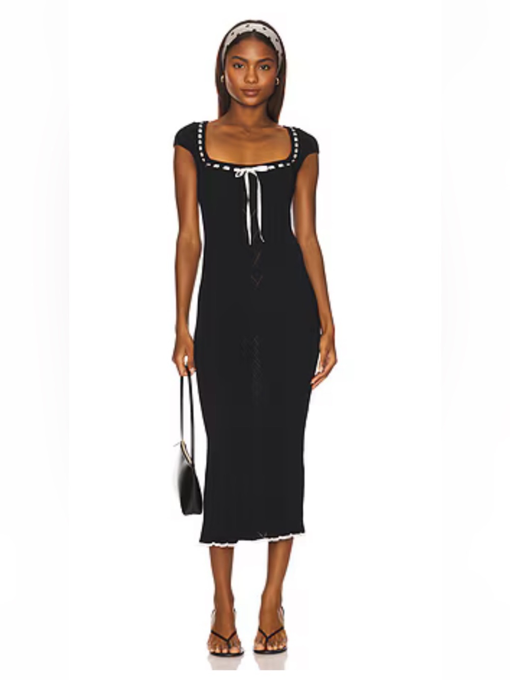ISO LPA Jonna dress (size S, M, or L)